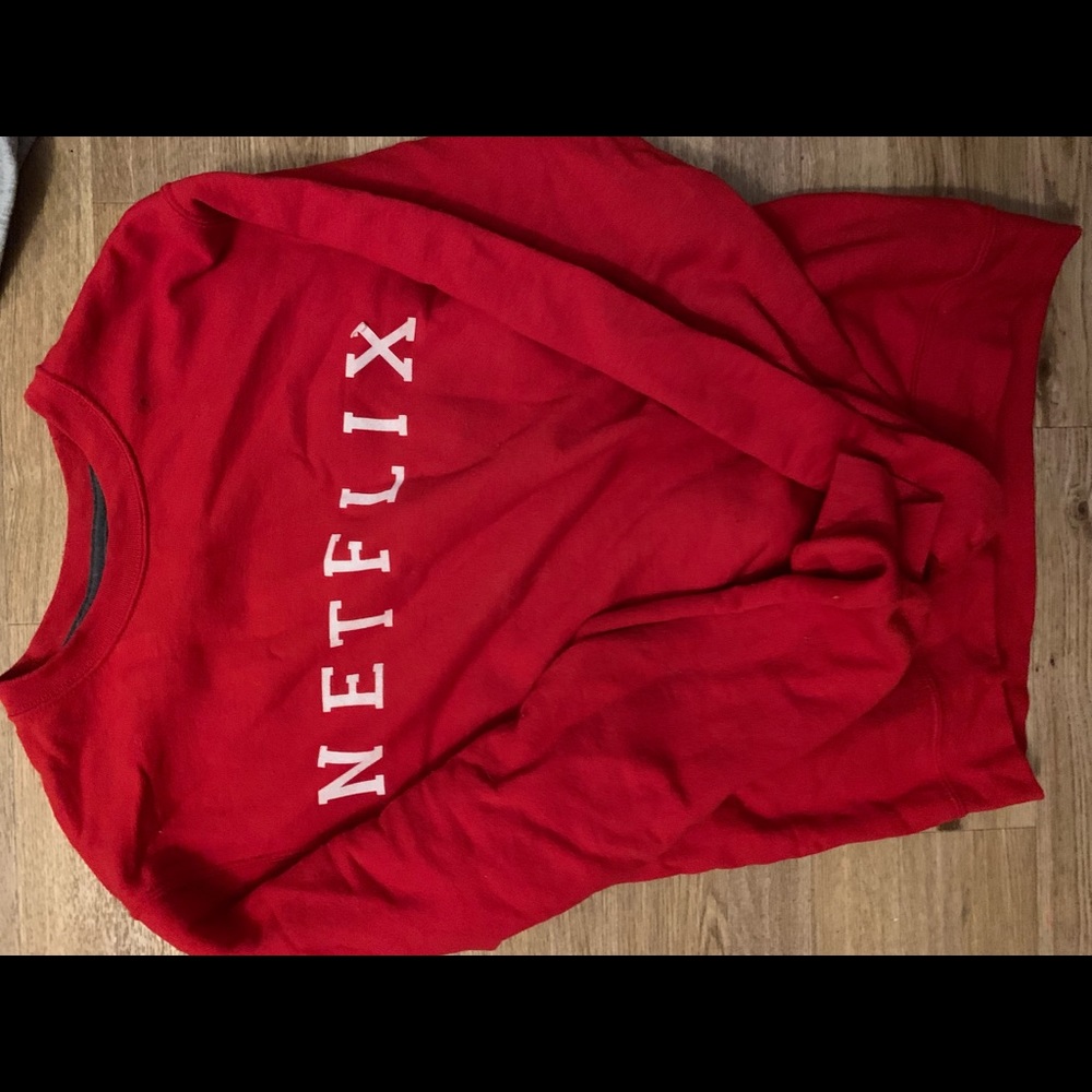 NETFLIX SWEATSHIRT
